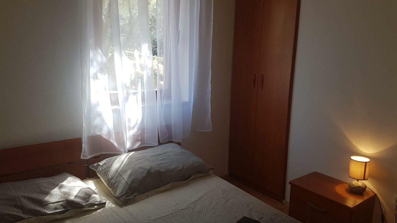 Apartment Zeljka เนเรซีน ภายนอก รูปภาพ